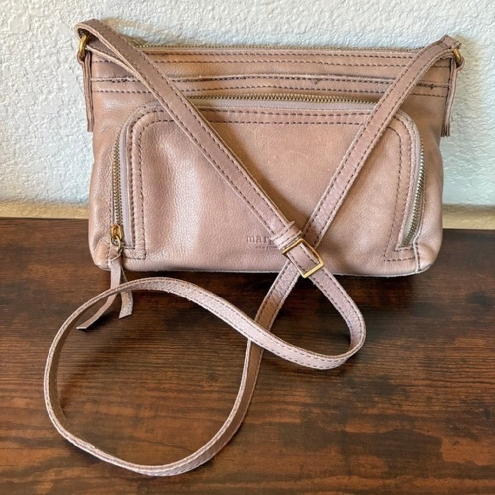 Minimalist Margo NY Leather Crossbody Cottage Neutral Everyday Bag